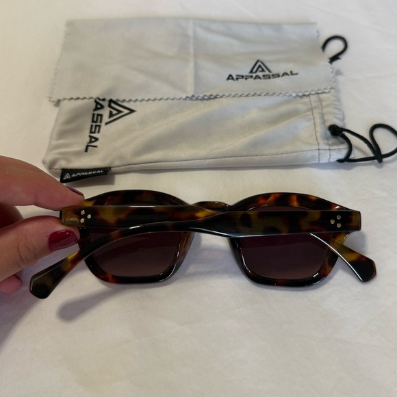 Revolve Appasal Small Retro Square Sunglasses- Tortoise/Brown - Picture 3 of 6
